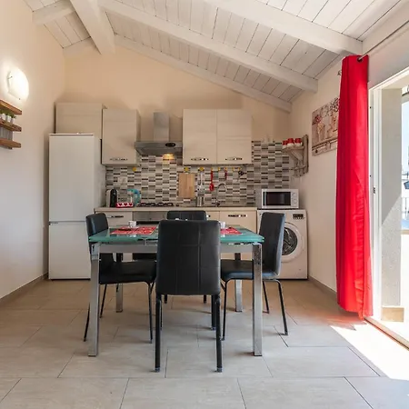 Apartman Domu Balilla Cozy Loft With A Panoramic Terrace